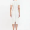 Abito t-shirt aderente in avorio Abito t-shirt aderente in avorio