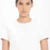 Abito t-shirt aderente in avorio Abito t-shirt aderente in avorio