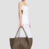 Borsa da viaggio The Victoria in pelle color kaki