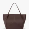 Borsa tote da viaggio The Victoria in pelle bordeaux Borsa tote da viaggio The Victoria in pelle bordeaux