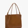Borsa tote The Victoria grande in pelle marrone chiaro Borsa tote The Victoria grande in pelle marrone chiaro