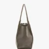 Borsa tote The Victoria grande in pelle scamosciata grigio ghiaia Borsa tote The Victoria grande in pelle scamosciata grigio ghiaia