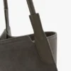 Borsa tote The Victoria in pelle scamosciata grigio ghiaia Borsa tote The Victoria in pelle scamosciata grigio ghiaia