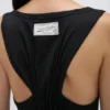 Canotta con spacco in nero