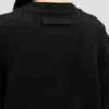 Maglione dalla vestibilità comoda in nero Maglione dalla vestibilità comoda in nero