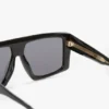 Montatura oversize con parte superiore piatta in nero Montatura oversize con parte superiore piatta in nero