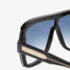 Occhiali da sole a maschera a strati con sfumatura nera Occhiali da sole a maschera a strati con sfumatura nera
