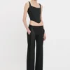Pantaloni con cintura in raso nero Pantaloni con cintura in raso nero
