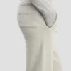 Pantaloni jogger con logo ricamato in grigio melange Pantaloni jogger con logo ricamato in grigio melange