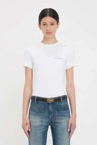 T-shirt aderente con logo rimpicciolito in bianco