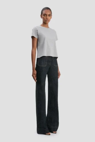 T-shirt dal taglio aderente in grigio melange