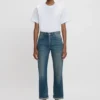 The Victoria jeans in blu medio The Victoria jeans in blu medio
